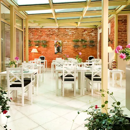 Leone Aparthotel-3